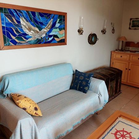 Villa Mariellie Néa Péramos Extérieur photo