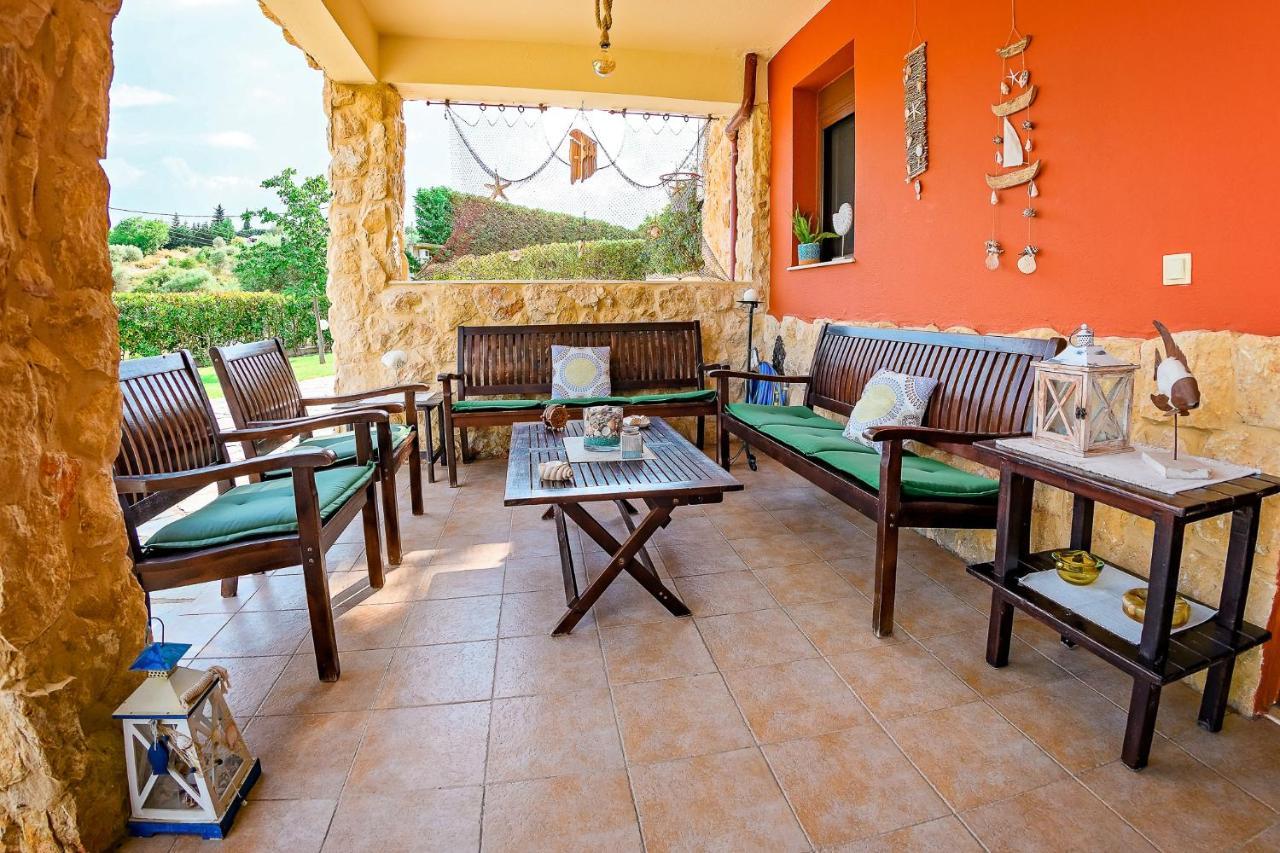 Villa Mariellie Néa Péramos Extérieur photo